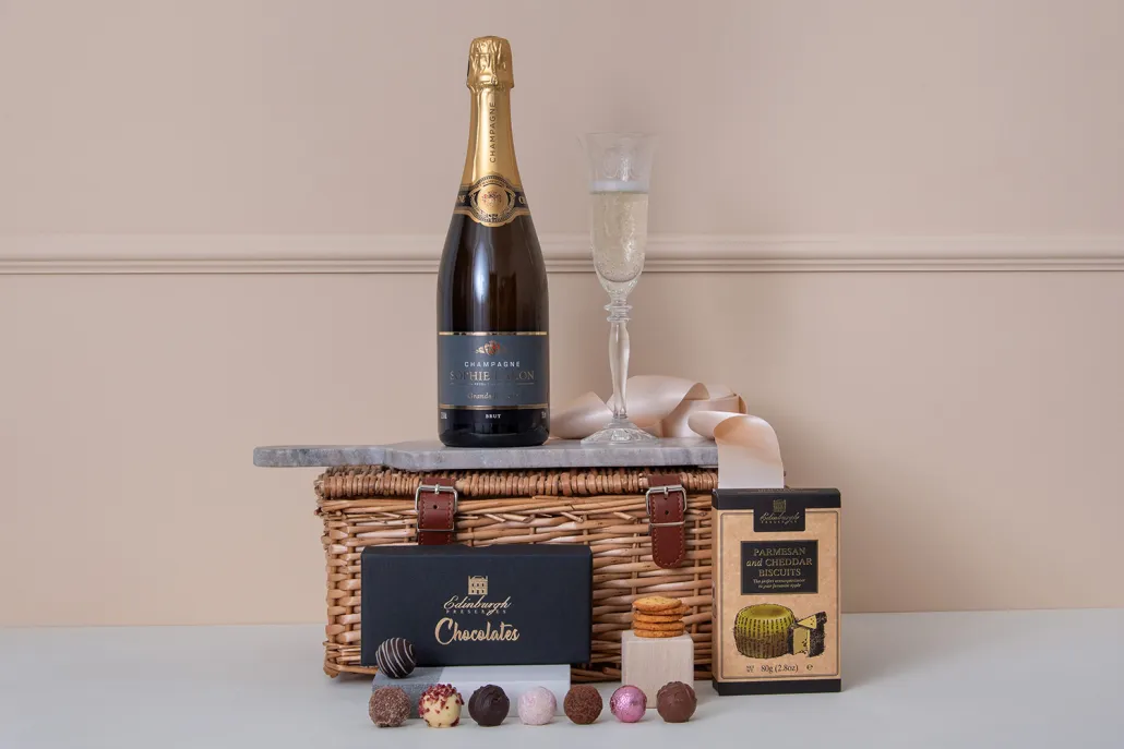 champagne hamper